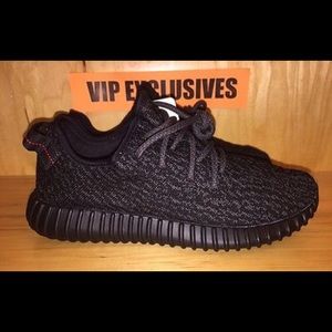 Yeezy 350 Boost Low Kanye West Triple Black